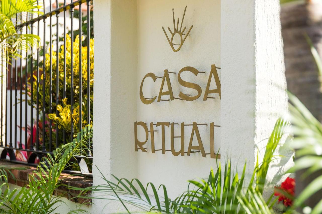 Casa Ritual Hotel Puerto Vallarta Bagian luar foto